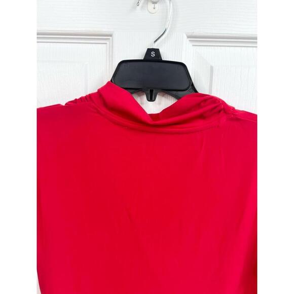 T TAHARI Blouse Size M Red Draped V Neck Short Sleeve Jersey Knit Faux Wrap Top - Picture 8 of 12